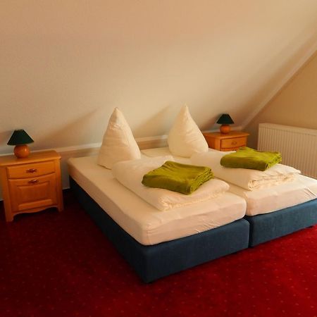 Messeapartment, Messezimmer Зенде Стая снимка