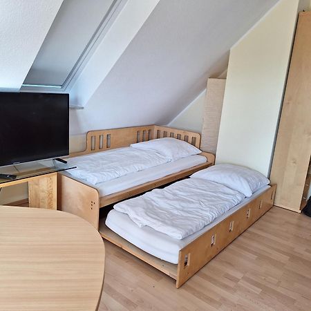 Messeapartment, Messezimmer Зенде Екстериор снимка