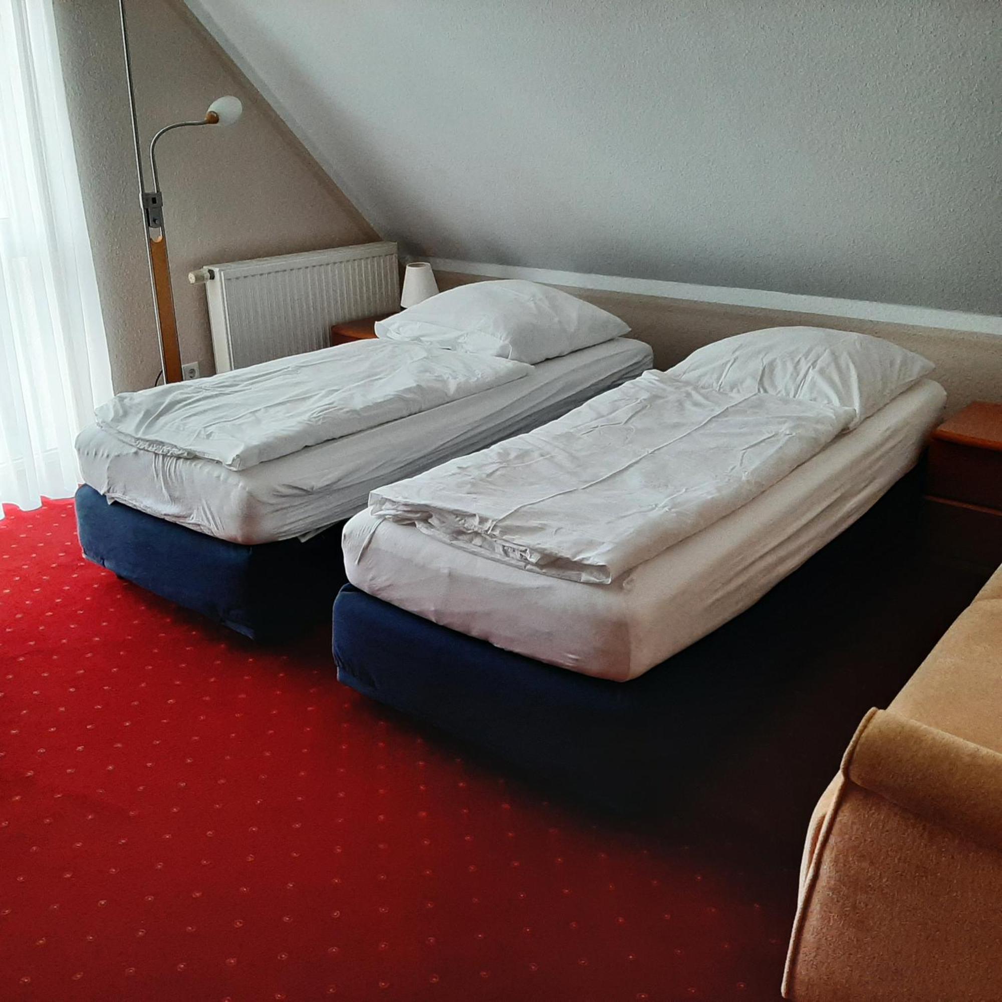 Messeapartment, Messezimmer Зенде Стая снимка