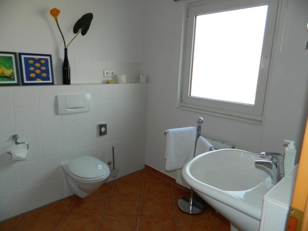 Messeapartment, Messezimmer Зенде Стая снимка